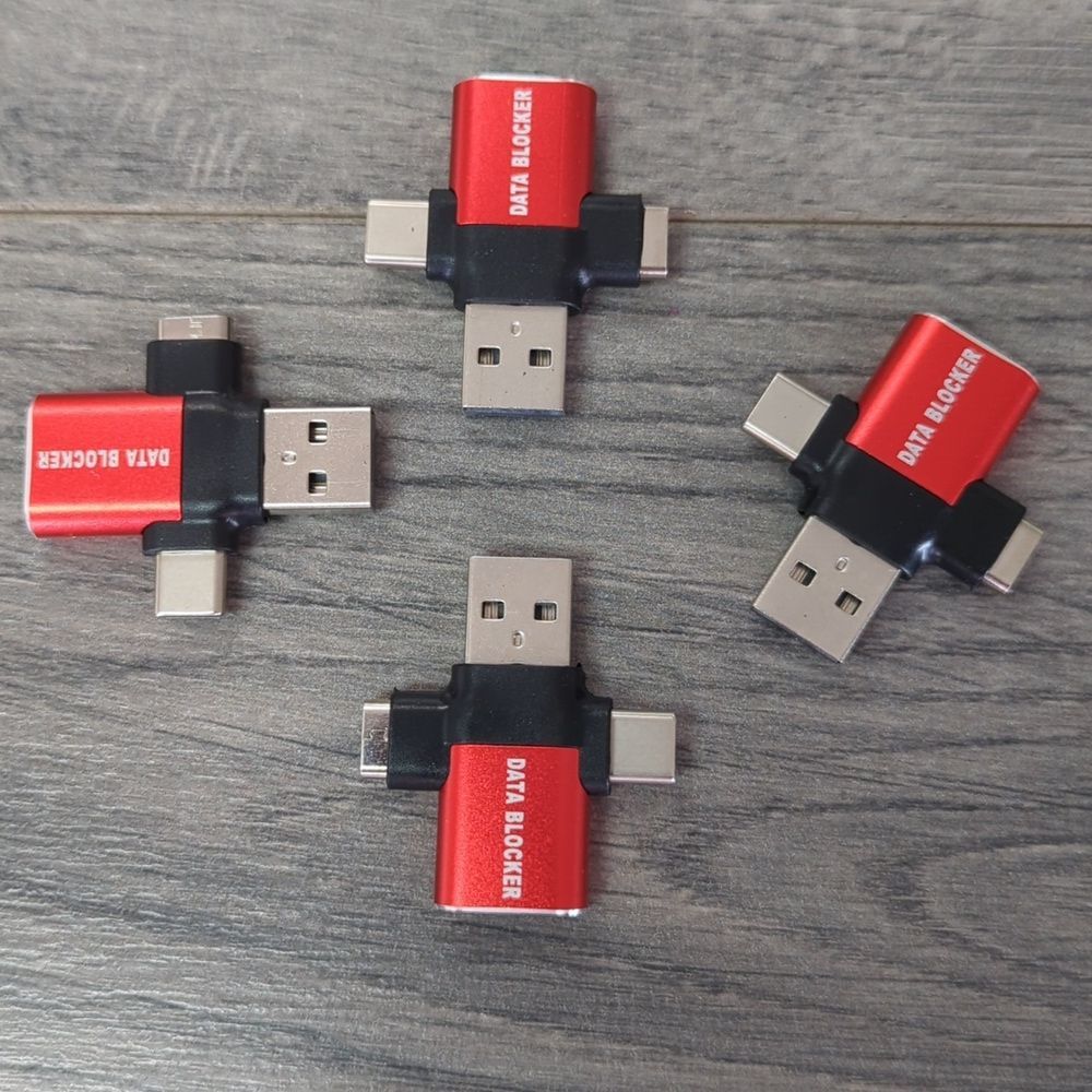 Universal USB Data Blocker Adapter -4 Pack Red